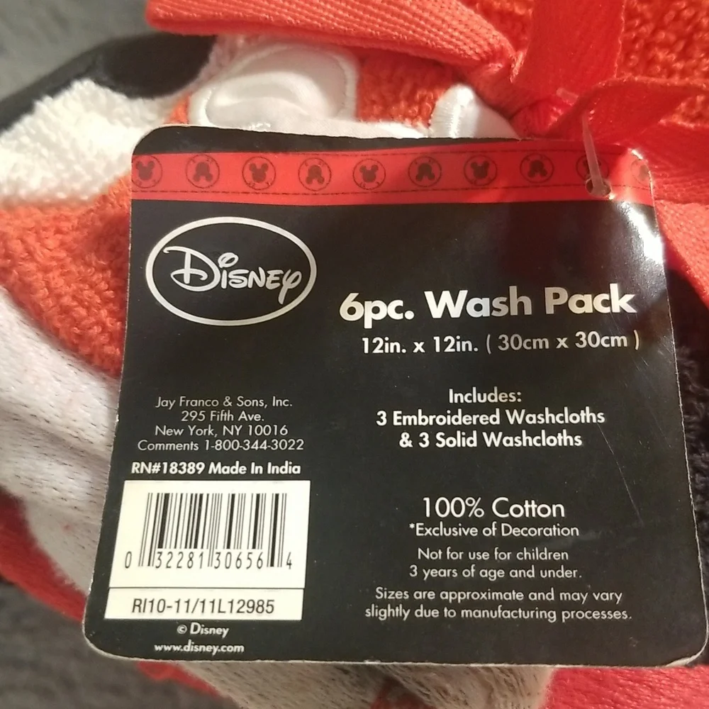 DISNEY MICKEY MOUSE 6-PC Wash Set, Manuf. J Franco & Sons, NWT
